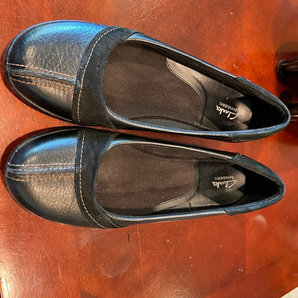 Clarks women shoes size 9